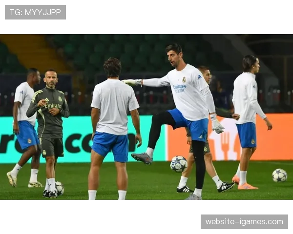 皇马客场战绩分析：阿韦洛亚轮换阵容受质疑，中场保护不足导致攻防脱节